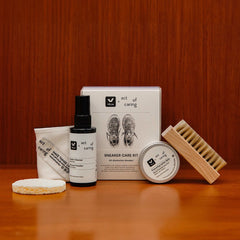 SNEAKER CARE KIT VEJA X ACT OF CARING