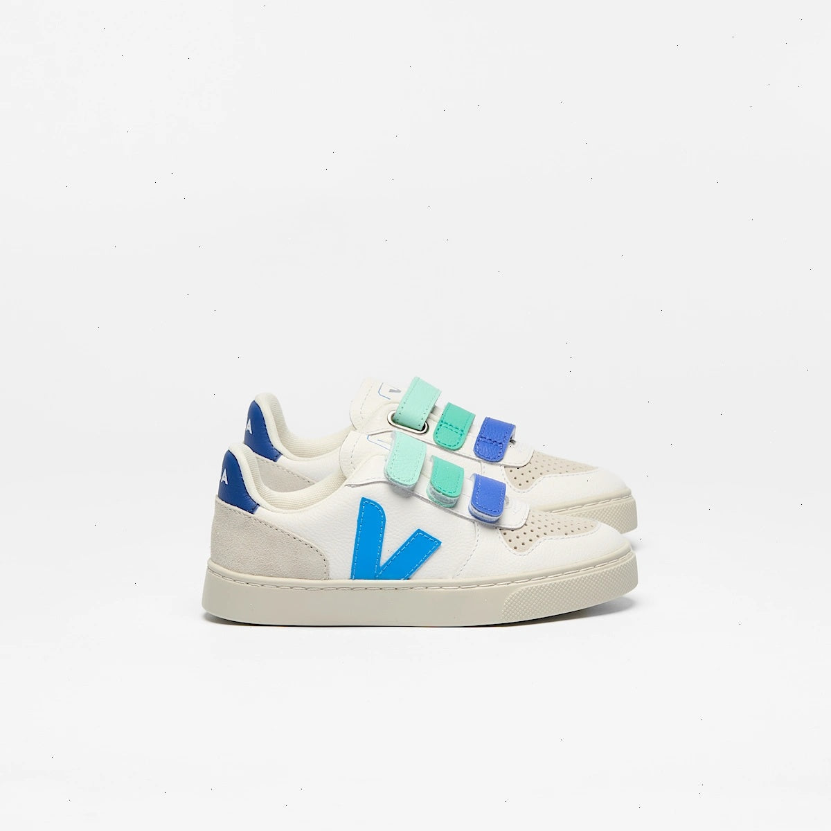 V-10 LEATHER WHITE EGEE